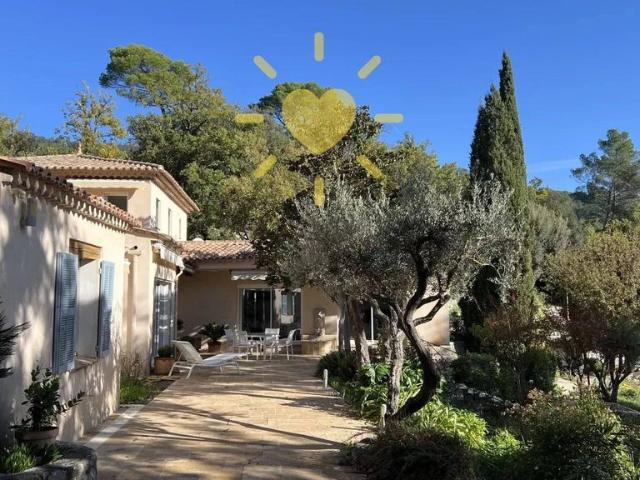 Maison de luxe de 260 m2 en vente Claviers, France