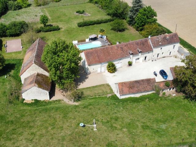 Maison de luxe de 263 m2 en vente Dangé Saint Romain, Nouvelle Aquitaine