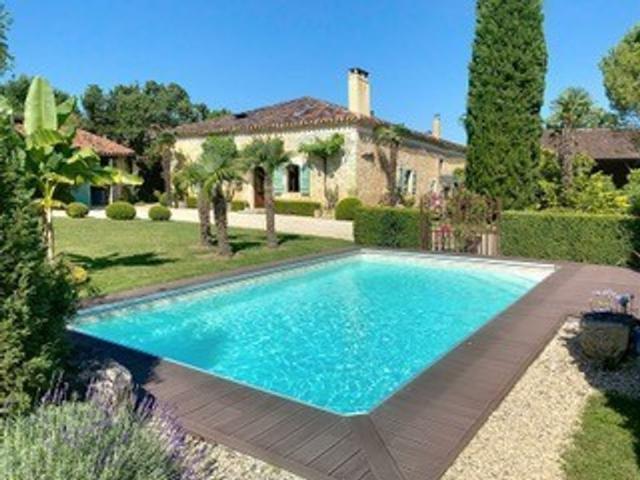 Maison de luxe de 269 m2 en vente Castéra Verduzan, France