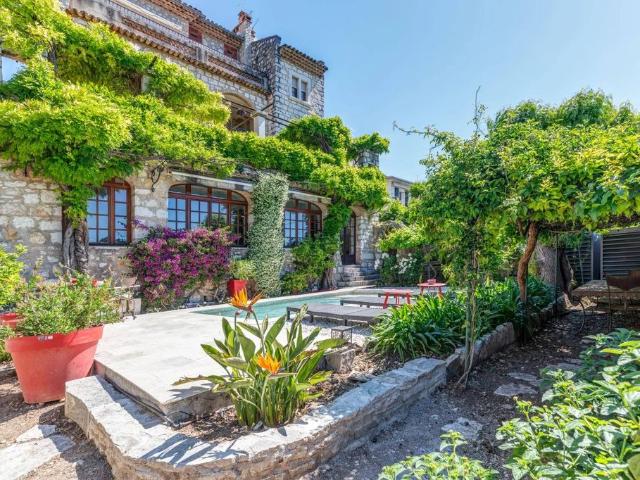 Maison de luxe de 269 m2 en vente Vence, Provence Alpes Côte d'Azur
