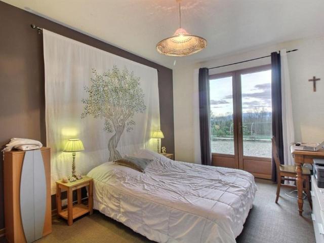 Maison de prestige de 295 m2 en vente La Tour du Pin, France