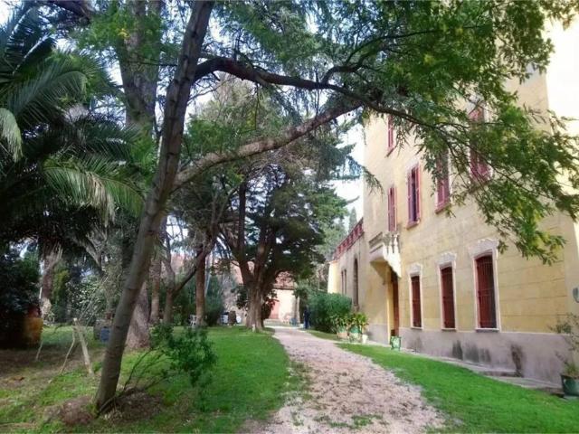 Maison de luxe de 3000 m2 en vente Perpignan, Occitanie