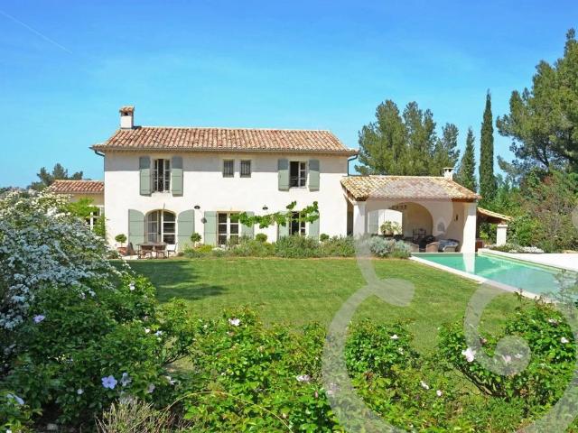 Maison de luxe de 300 m2 en location Eygalières, Provence Alpes Côte d'Azur