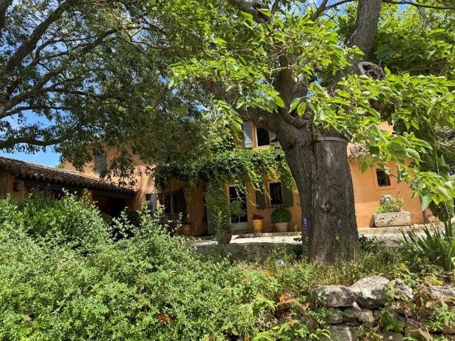 Maison de luxe de 300 m2 en vente Aix en Provence, Provence Alpes Côte d'Azur
