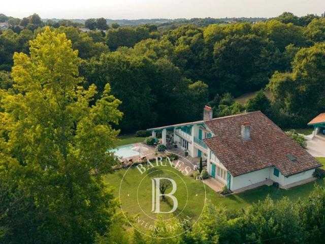 Maison de luxe de 6 chambres en location à Arcangues, France
