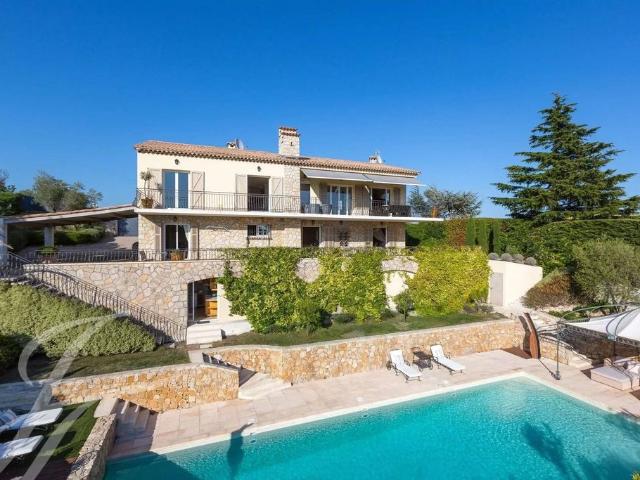 Maison de luxe de 320 m2 en location Cannes, Provence Alpes Côte d'Azur