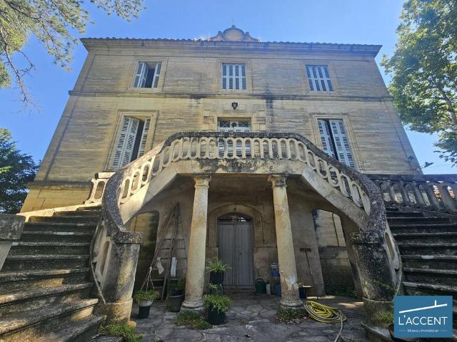 Maison de luxe de 12 pièces en vente à Comps, France