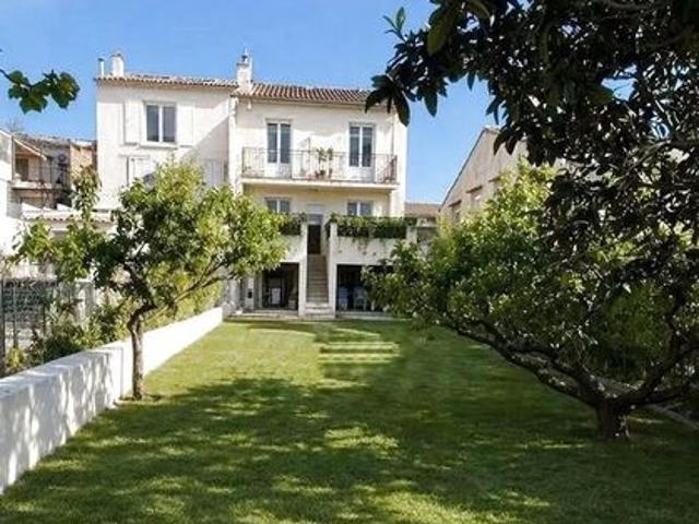 Maison de luxe de 327 m2 en vente Marseille, France
