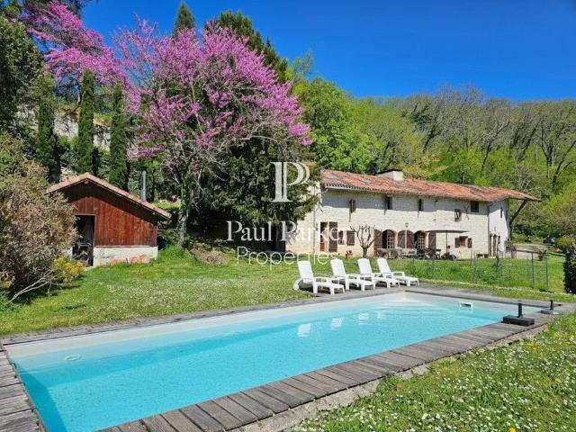 Maison de luxe de 335 m2 en vente Agen, Nouvelle Aquitaine