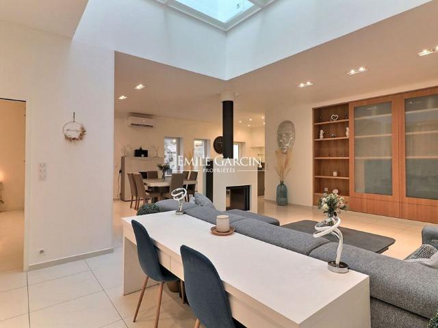 Maison de luxe de 344 m2 en vente Avignon, Provence Alpes Côte d'Azur