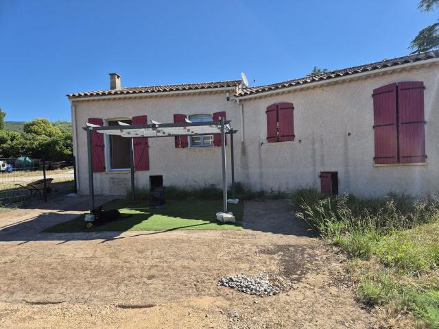 Maison de luxe de 3 chambres en location à Ceyreste, France