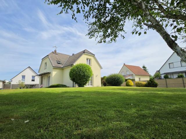 Maison de luxe de 3 chambres en vente à Bartenheim, Grand Est