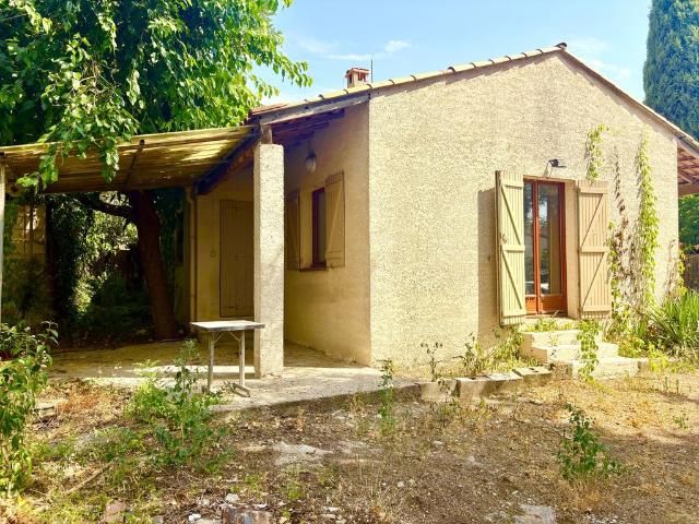 Maison de luxe de 3 chambres en vente à Juvignac, France