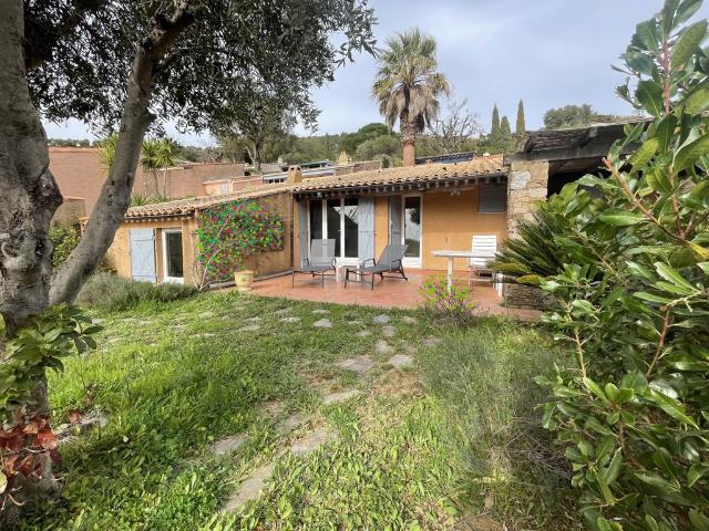 Maison de luxe de 3 chambres en vente à La Londe les Maures, France