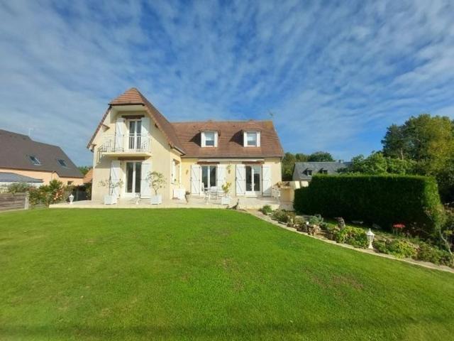 Maison de luxe de 3 chambres en vente à Saint Pair sur Mer, Normandie