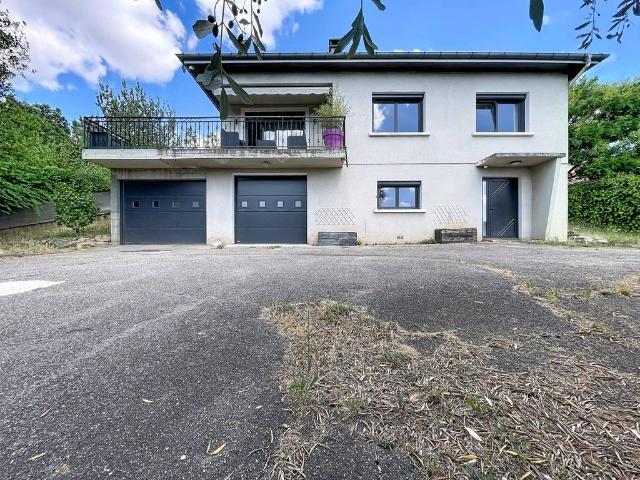 Maison de luxe de 3 chambres en vente à Vourles, Auvergne Rhône Alpes