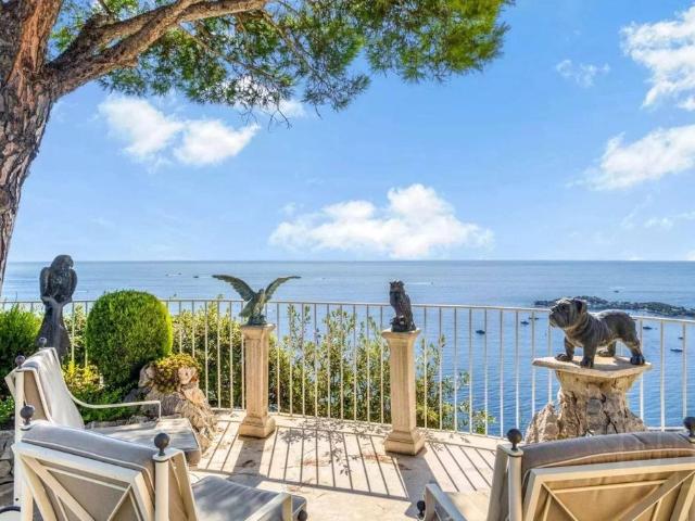 Maison de luxe de 3 chambres en vente à Villefranche sur Mer, Provence Alpes Côte d'Azur