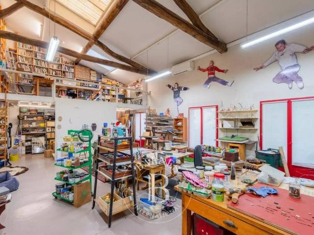Maison de luxe de 3 pièces en vente à Les Lilas, Île de France