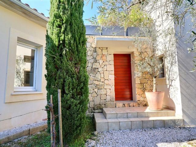 Maison de luxe en vente à Montaud, Occitanie