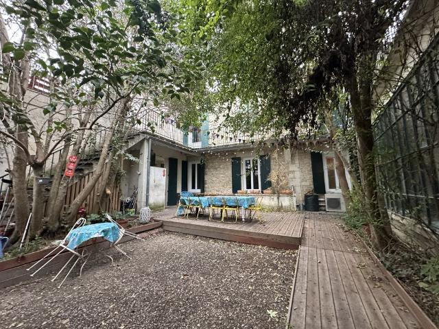 Maison de luxe en vente à Nîmes, Occitanie