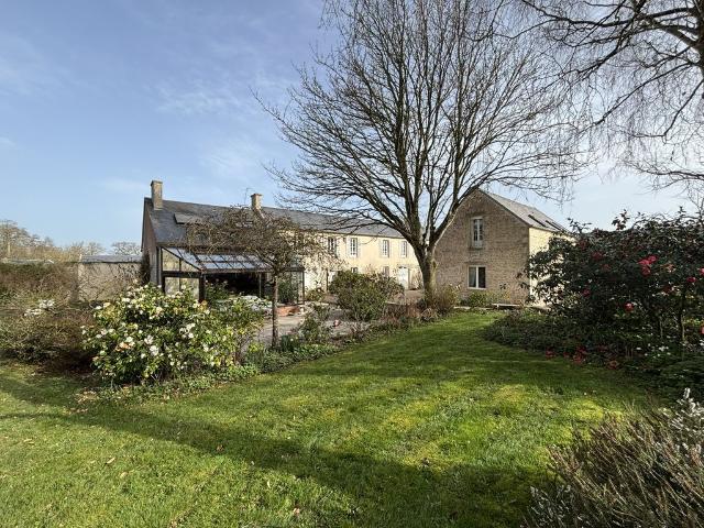 Maison de luxe en vente à Nonant, Normandie