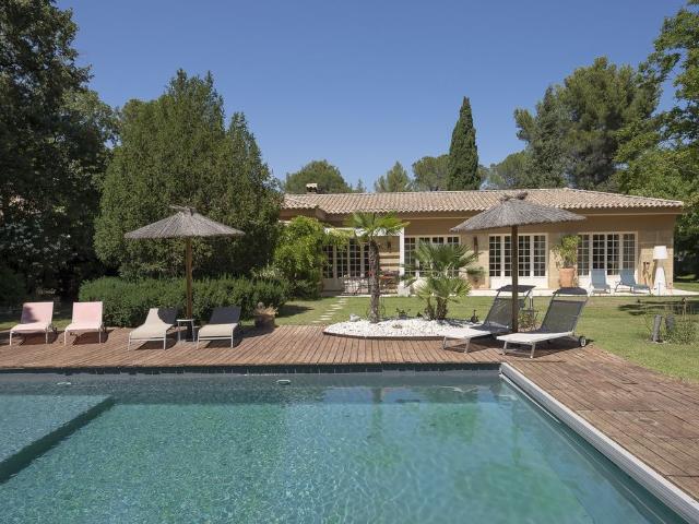 Maison de luxe en vente à Aix en Provence, France