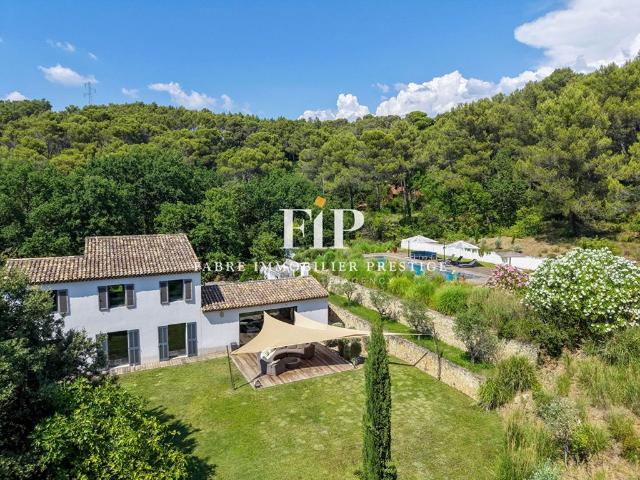 Maison de luxe en vente à Aix en Provence, France