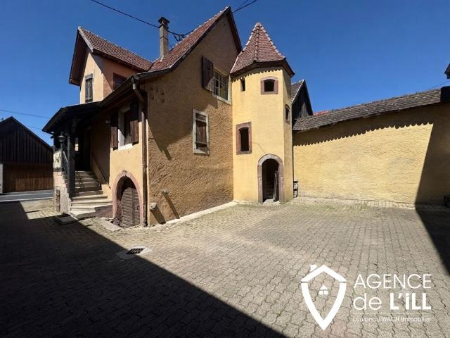 Maison de luxe en vente à Blienschwiller, France
