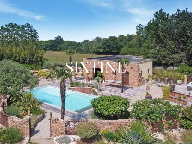 Maison de luxe en vente à Bourgoin Jallieu, France