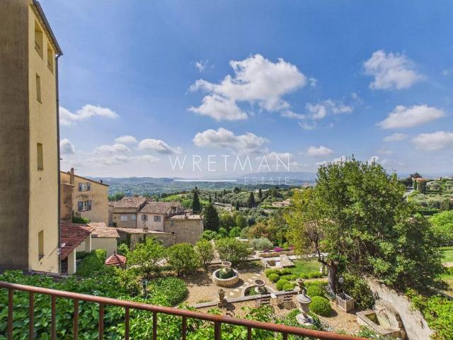 Maison de luxe en vente à Châteauneuf Grasse, France