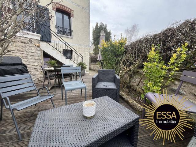 Maison de luxe en vente à Chavenay, Île de France