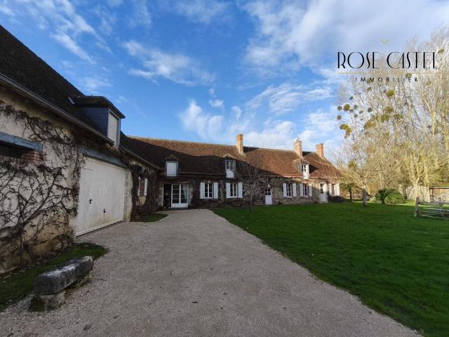 Maison de 13 pièces de luxe en vente à Cloyes sur le Loir, Centre