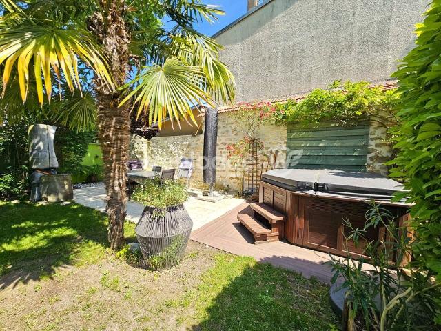 Maison de luxe en vente à Conflans Sainte Honorine, France