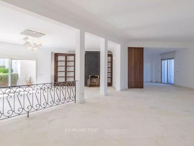 Maison de luxe en vente à Dar Bouazza, Maroc