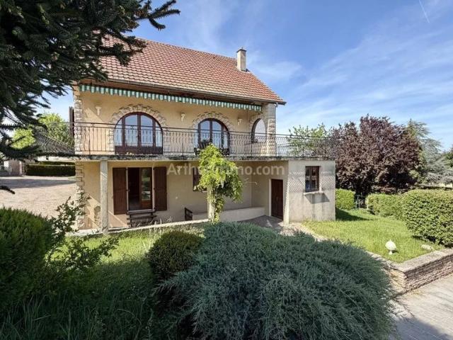 Maison de luxe en vente à Dolomieu, Auvergne Rhône Alpes