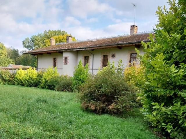 Maison de luxe en vente à Droupt Sainte Marie, Grand Est