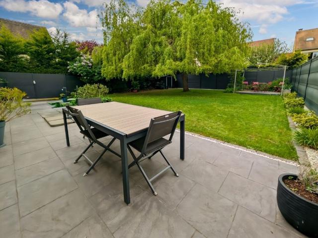 Maison de luxe en vente à Guyancourt, France