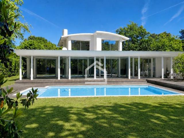 Maison de luxe en vente à Gradignan, France