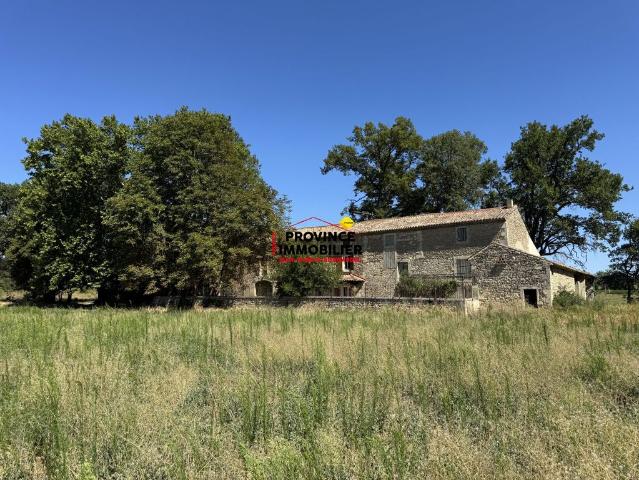 Maison de luxe en vente à Grignan, France