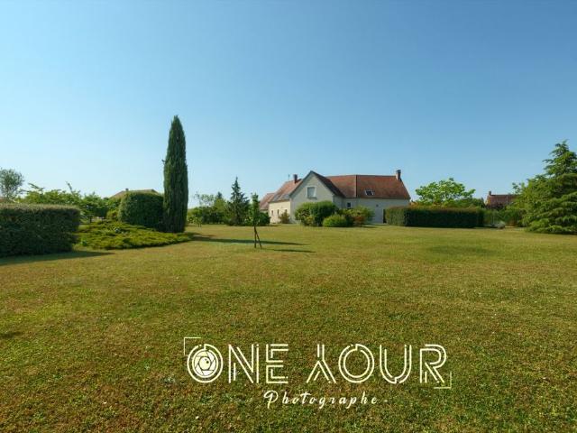 Maison de luxe en vente à Joigny, France