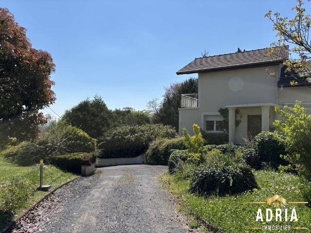 Maison de luxe en vente à Lunéville, France