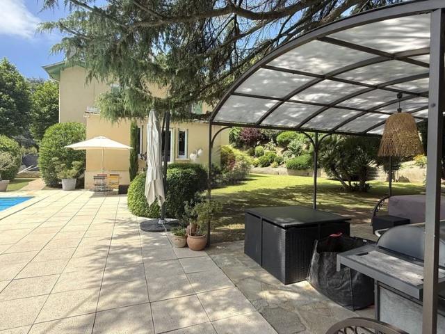Maison de luxe en vente à La Voulte sur Rhône, Auvergne Rhône Alpes