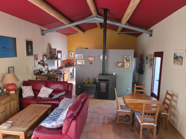Maison de luxe de 110 m2 en vente Lacoste, France
