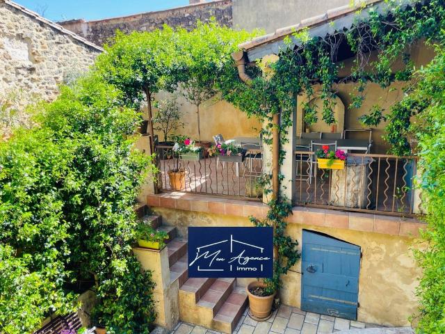 Maison de luxe en vente à Pujaut, France