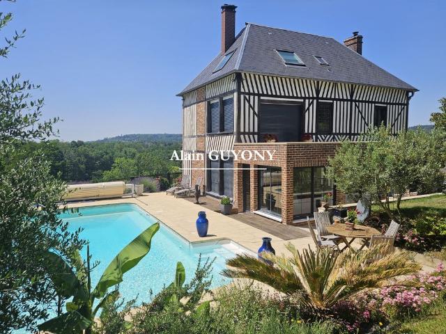 Maison de luxe en vente à Pont l'Évêque, Normandie