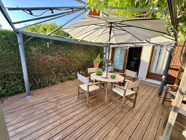 Maison de luxe en vente à Prévessin Moëns, France
