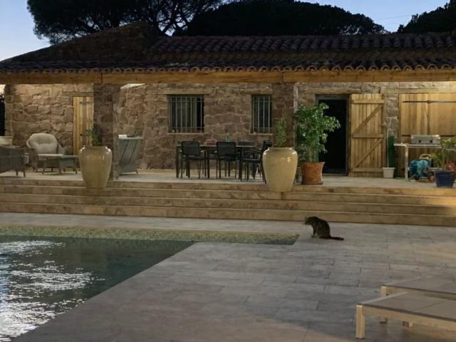 Maison de luxe en vente à Roquebrune sur Argens, Provence Alpes Côte d'Azur