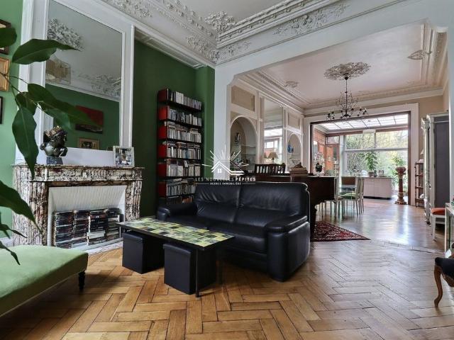 Maison de luxe en vente à Roubaix, Hauts de France