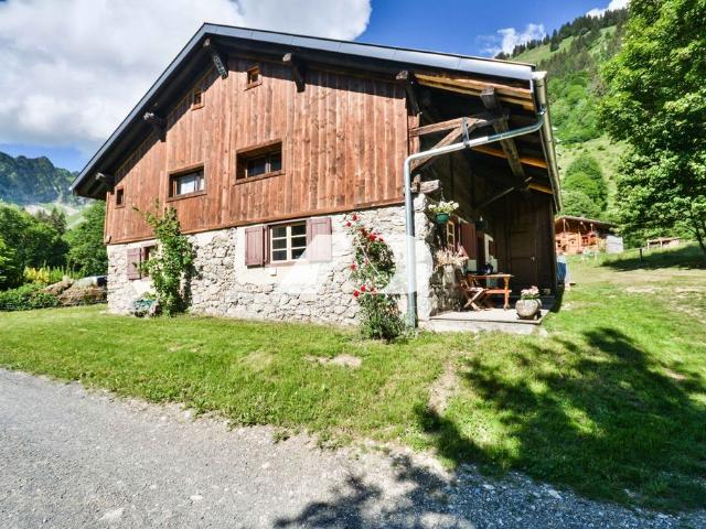 Maison de luxe en vente à Saint Jean d'Aulps, France