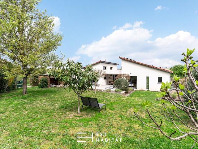 Maison de luxe en vente à Sainte Foy d'Aigrefeuille, Occitanie